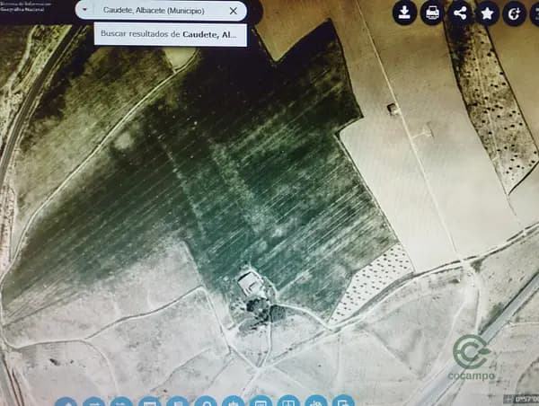 Finca agrícola de 18 ha en alquiler en Albacete