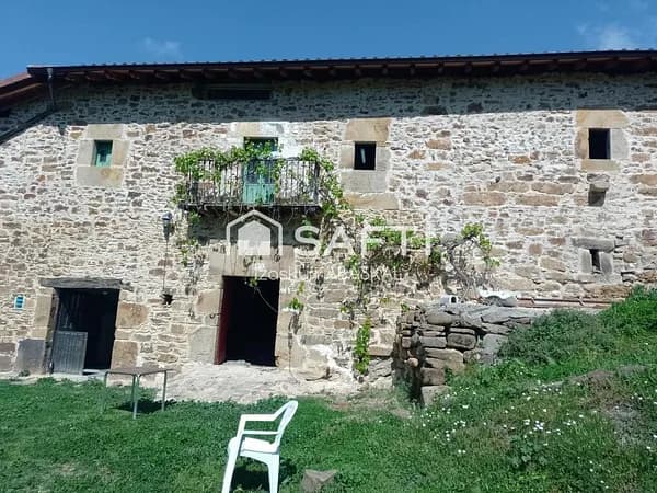 Finca rústica de 2,2 ha en venta en Amurrio, Álava